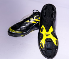 Ghete Fotbal - ADIDAS F10 - 38 - foto