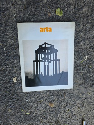 Revista Arta nr 9/1985 foto