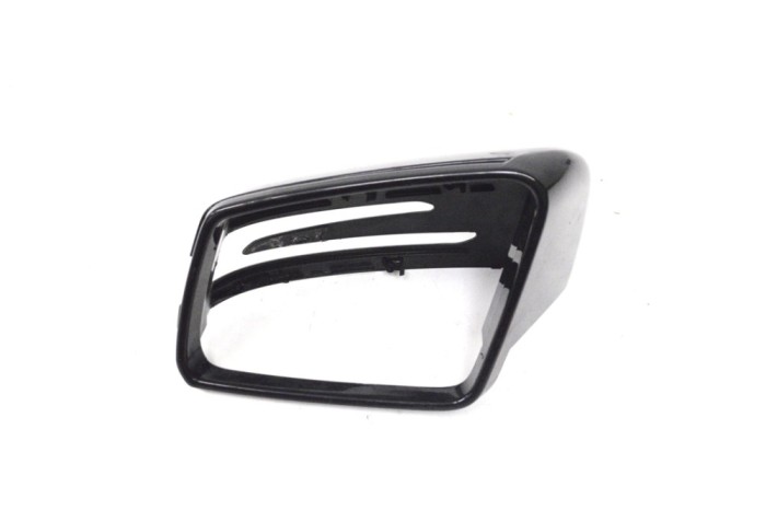 Cadru oglinda ușă st&acirc;nga față MERCEDES-BENZ C T-Model S204 2010 OEM: A3159434 17210797