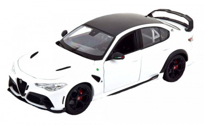 Macheta auto Alfa Romeo Giulia GTAm 2020 white, 1:18 Bburago foto