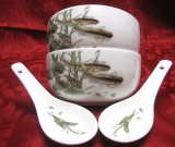 SET BOLURI SI LINGURITE PORTELAN CHINA DECOR CU PESTI KOI SI NUFERI