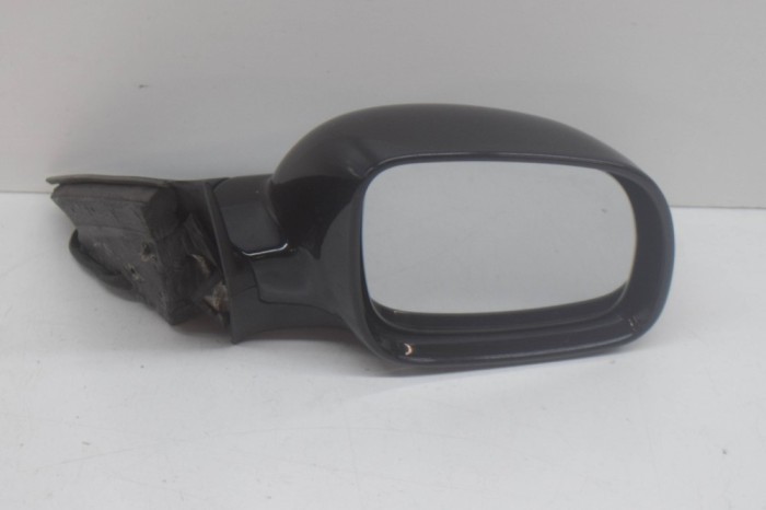 Oglinda laterală dreapta VW PASSAT B5 3B3 2002 OEM: E1020514 12240842