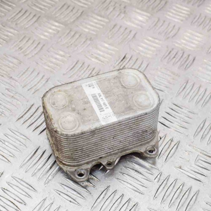 Răcitor de ulei VW CRAFTER 30-50 Furgon 2E_ 2015 OEM: 03L117021C