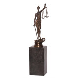 Justitia - statueta din bronz pe un soclu din marmura BR-188