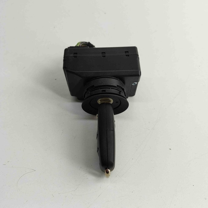 Butuc de contact AUDI A8 D3 4E2, 4E8 2006 OEM: 3D0905865E,4E0837220D 29399361