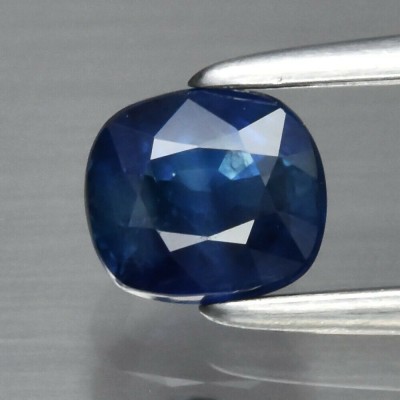 ~ &amp;gt; &amp;gt; SAFIR NATURAL ALBASTRU SUPERB - 0,57 ct. Certificat de Autenticitate foto