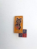 Insigna mascota urs Misha Jocurile Olimpice Moscova 1980