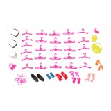 Set 85 de elemente haine si accesorii pentru papusi