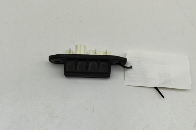 Comutator deschidere haion TOYOTA YARIS CROSS MXP_ 2024 OEM: 84840-F4020 | 31547509 foto