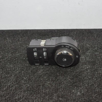 Modul de control comutator faruri OPEL ASTRA J Sports Tourer 2013 OEM: 13268697 1504644 foto