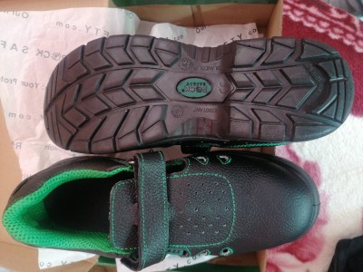 &amp;Icirc;ncălțăminte de protecție foto