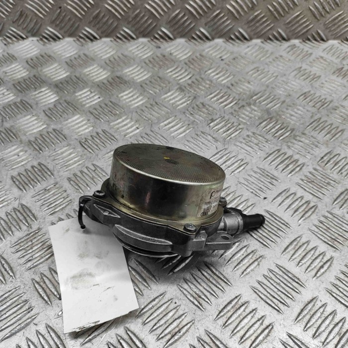 Pompa de vacuum AUDI A6 Avant 4F5, C6 2010 OEM: 059145100J