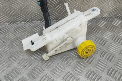 Rezervor lichid de fr&amp;acirc;nă MG ZS SUV 2024 OEM: 211122A,190910A 29862845 foto