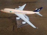 Macheta metalica de avion Saudi Arabian| Decoratie| Perfect pt cadou