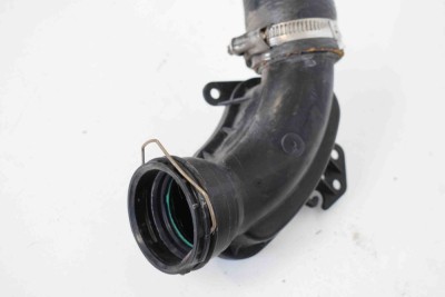 Furtun intercooler dreapta LAND ROVER RANGE ROVER EVOQUE L538 2017 OEM: GJ32-6C782-A foto