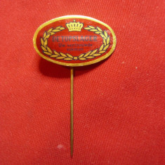 Insigna veche Reclama Macelarul de Top Olanda ,anii '60 ,L=2,5cm