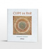 Clipe de har. Capete ascetice - Monahul Euharist