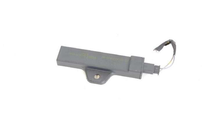 Antena Keyless Entry BMW 7 F01, F02 2011 OEM: 9220832 10006208