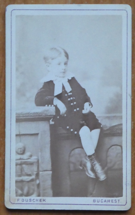 Foto Duschek pe carton , 1880 , viitorul colonel Gh. Zanescu