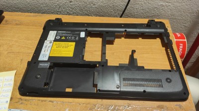 Bottom Case Laptop Medion Akoya P6631 #A3514 foto