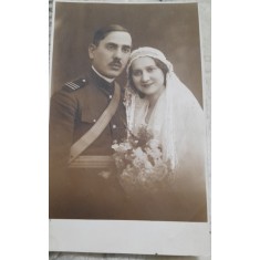 Fotografie tip carte postala, miltar cu sotia, la nunta, 1932