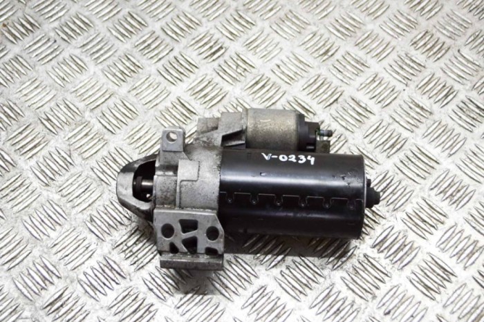 Electromotor BMW 1 E87 2009 OEM: 7798006,0001139002 14538413