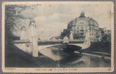 Timisoara, podul peste Bega, in fund Baia Centrala// CP foto