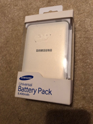 Acumulator extern Samsung Fast Charging, 8400 mAh, 2.1 A, Alb foto