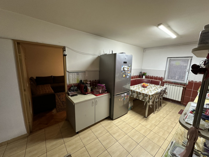 Apartament 4 camere