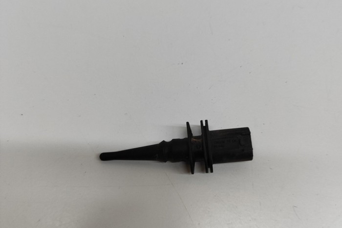 Senzor de temperatură exterioară BMW X3 F25 2012 OEM: 6936953 31053699
