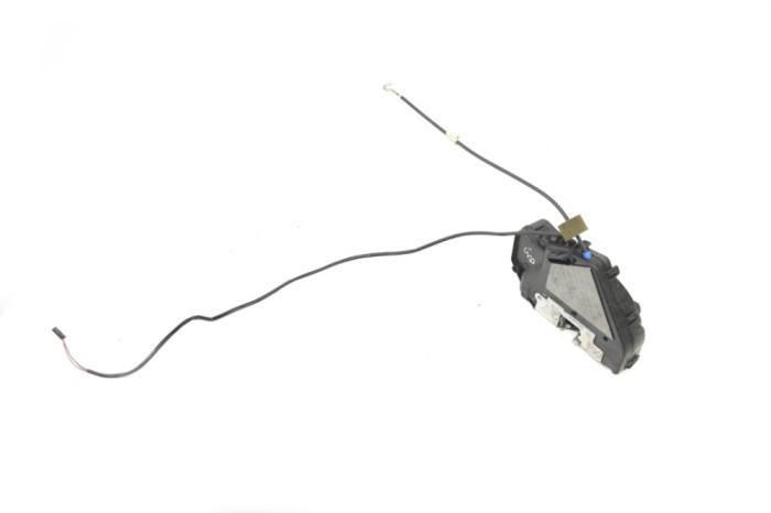 &Icirc;ncuietoare ușă dreapta spate MERCEDES-BENZ CLS C219 2005 OEM: A2197300235 13709645