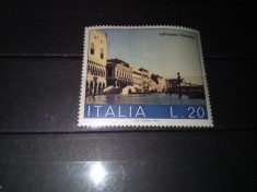 TIMBRE ITALIA 1973 foto