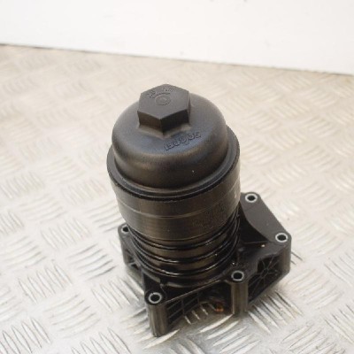 Carcasa filtru de ulei AUDI Q5 FY 2017 OEM: 06M115401E 3320181 foto