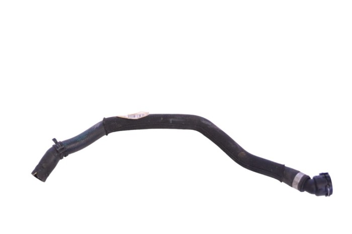 Furtun de lichid de răcire BMW 4 Cabrio F33, F83 2015 OEM: 7648644 18048687