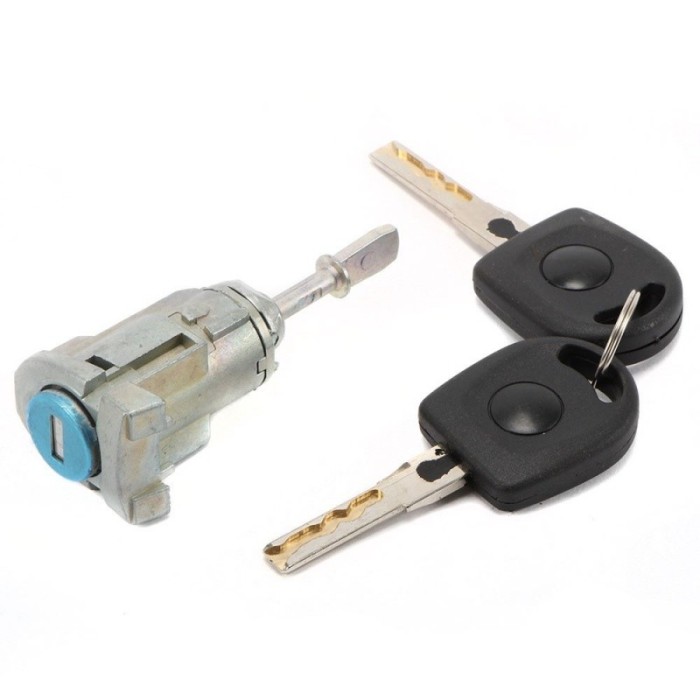 Butuc Usa Fata Stanga Cu Cheie Am Volkswagen Golf 4 1997-2005 1U0837167A Butuc Usa Fata Stanga Cu Cheie Am Volkswagen Golf 4 1997-2005 1U0837167A
