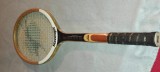 racheta tenis camp vintage din lemn Impecabila. lungime 69 cm SLAZENGER BLACK ARROW