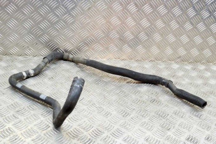 Furtun de lichid de răcire MASERATI GHIBLI M157 2016 OEM: 6622116A21 13978501