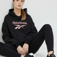 Reebok Classic bluză femei, culoarea negru, cu glugă, cu imprimeu HS4718-BLACK