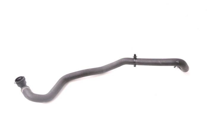 Furtun de lichid de răcire MERCEDES-BENZ B W245 2005 OEM: A2468303396 14896467