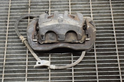 Etrier de fr&amp;acirc;nă dreapta față TOYOTA RAV 4 IV _A4_ 2016 11027586 foto