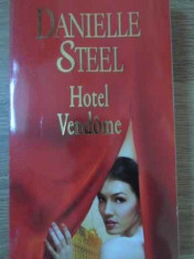 HOTEL VENDOME-DANIELLE STEEL foto