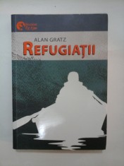 REFUGIATII - ALAN GRATZ foto