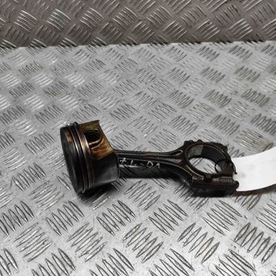 Piston VW GOLF V 1K1 2008 OEM: 059198401F,059107065CK foto