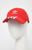 Adidas Originals șapcă culoarea roșu, cu imprimeu IS4631