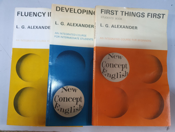 FIRST THINGS FIRST - STUDENTS &#039; BOOK - L . G. ALEXANDER - 3 Volume
