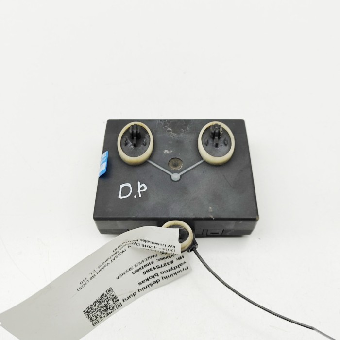 Modul de control ușă dreapta față VW PASSAT Variant B8 3G5 2016 OEM: 5Q0959593E,5Q0959593B 32751385