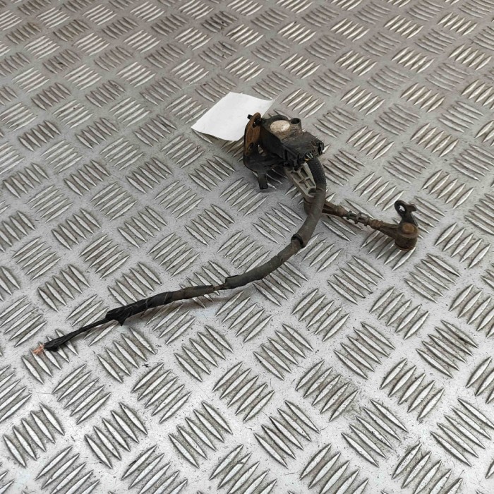 Senzor de nivel &icirc;nălțime dreapta spate LAND ROVER RANGE ROVER VELAR L560 2018 OEM: LR090681,HK83-3C280-DA 32192587