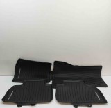 Set covorașe PORSCHE MACAN DKN 2024 OEM: 95C044001