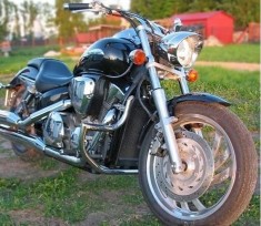 CrashBar/Engine Guard HIGHWAY Honda, Yamaha, Kawasaki, Suzuki foto