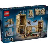 LEGO&reg; Harry Potter&trade; - Castelul Hogwarts: Lecții de zbor 76447, 651 piese, 9 ani+